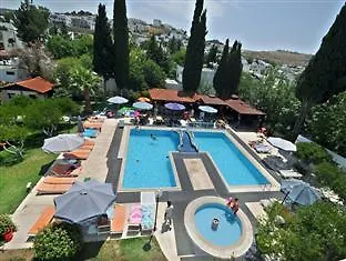 Captain Kemal Aparts 2*